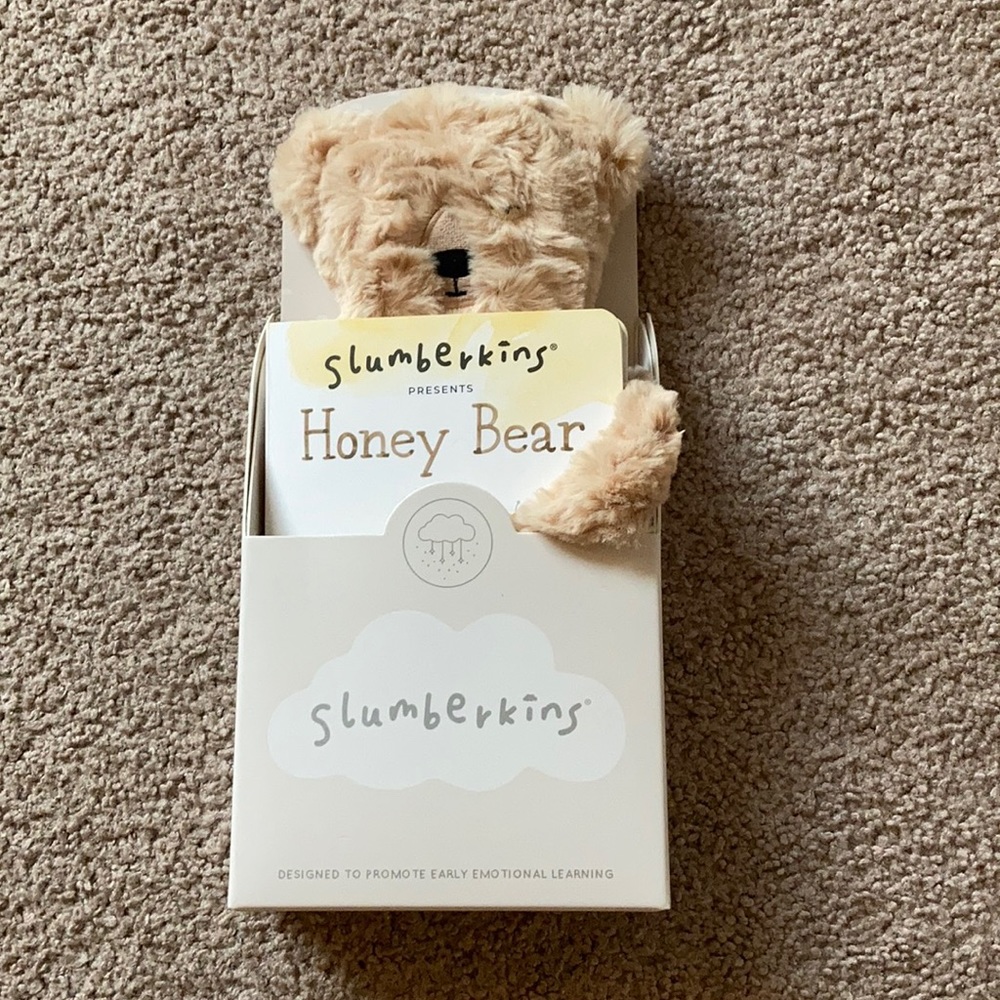 NWT Slumberkins Honey Bear